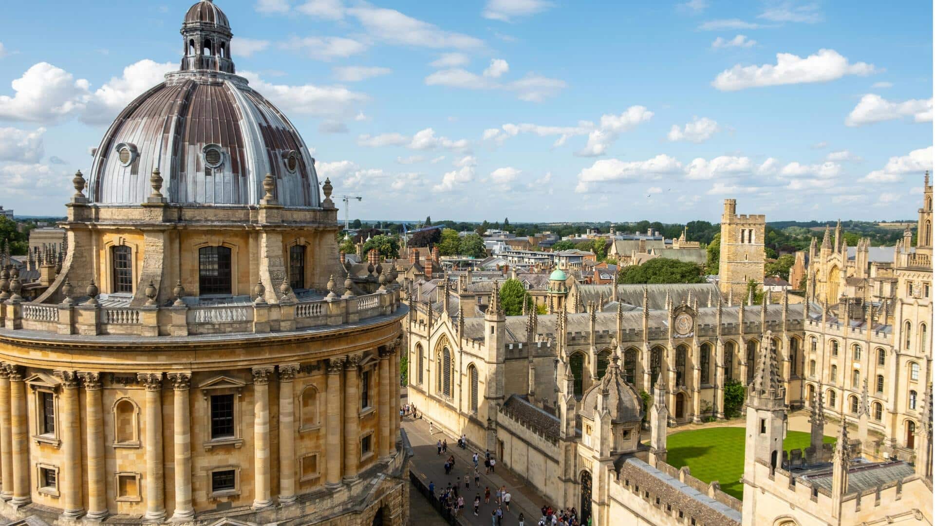 Lima Kota Universitas Indah di Inggris yang Wajib Dikunjungi