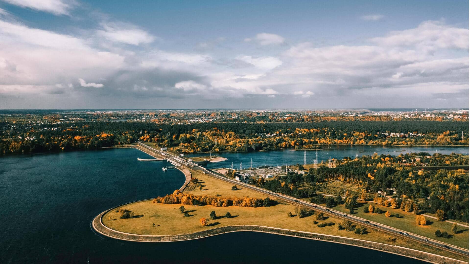 Kota-Kota Penuh Seni di Lituania: Lima Pelarian Kreatif