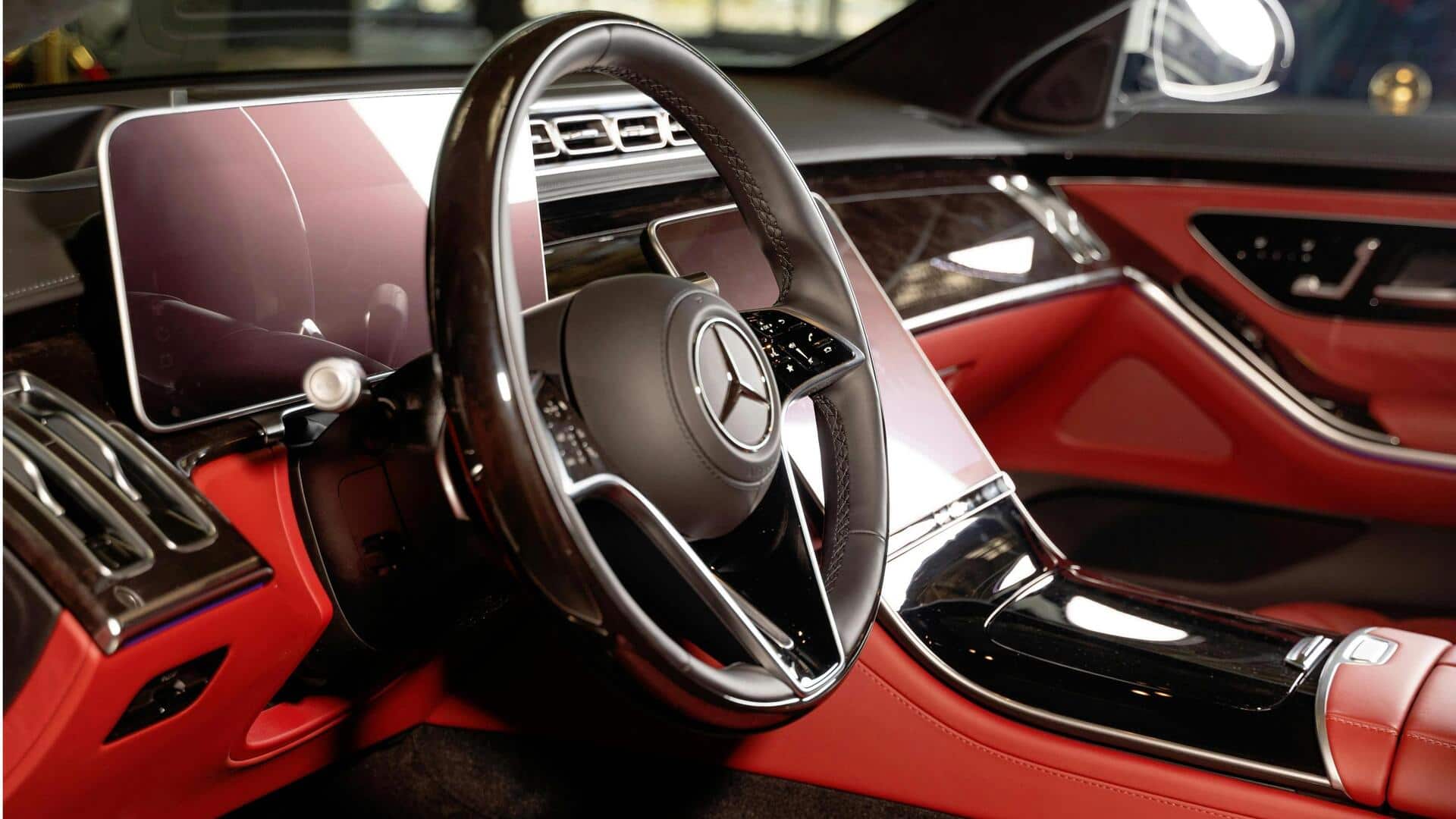 Fitur Mobil Mewah yang Meningkatkan Kenyamanan Berkendara