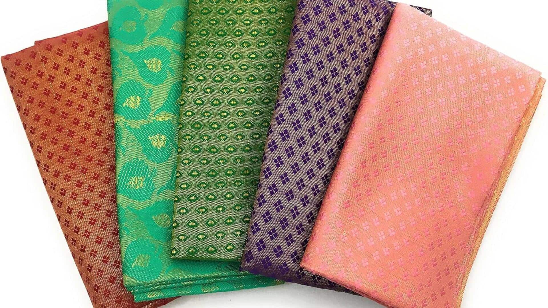 Solusi penyimpanan kreatif menggunakan kain saree lama