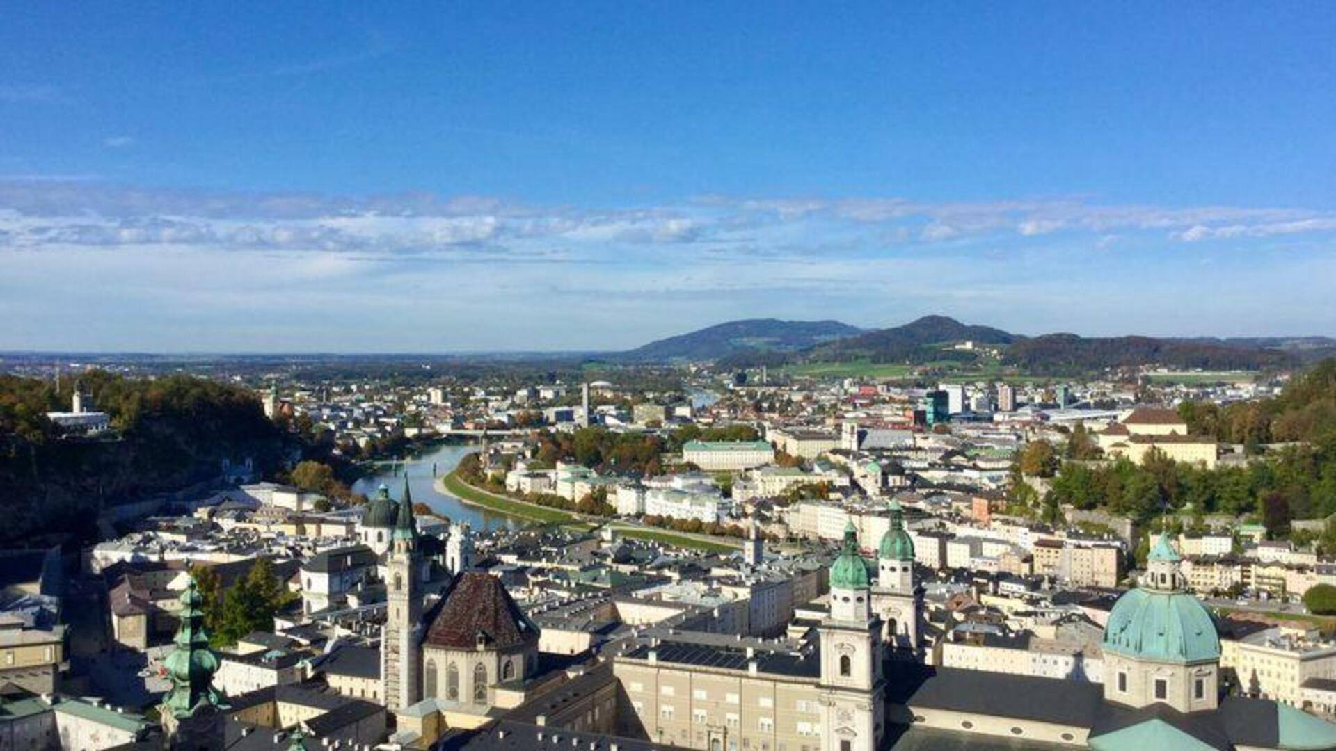 Jelajahi Kota Bersejarah Austria Melalui Jalur Jalan Kaki yang Indah