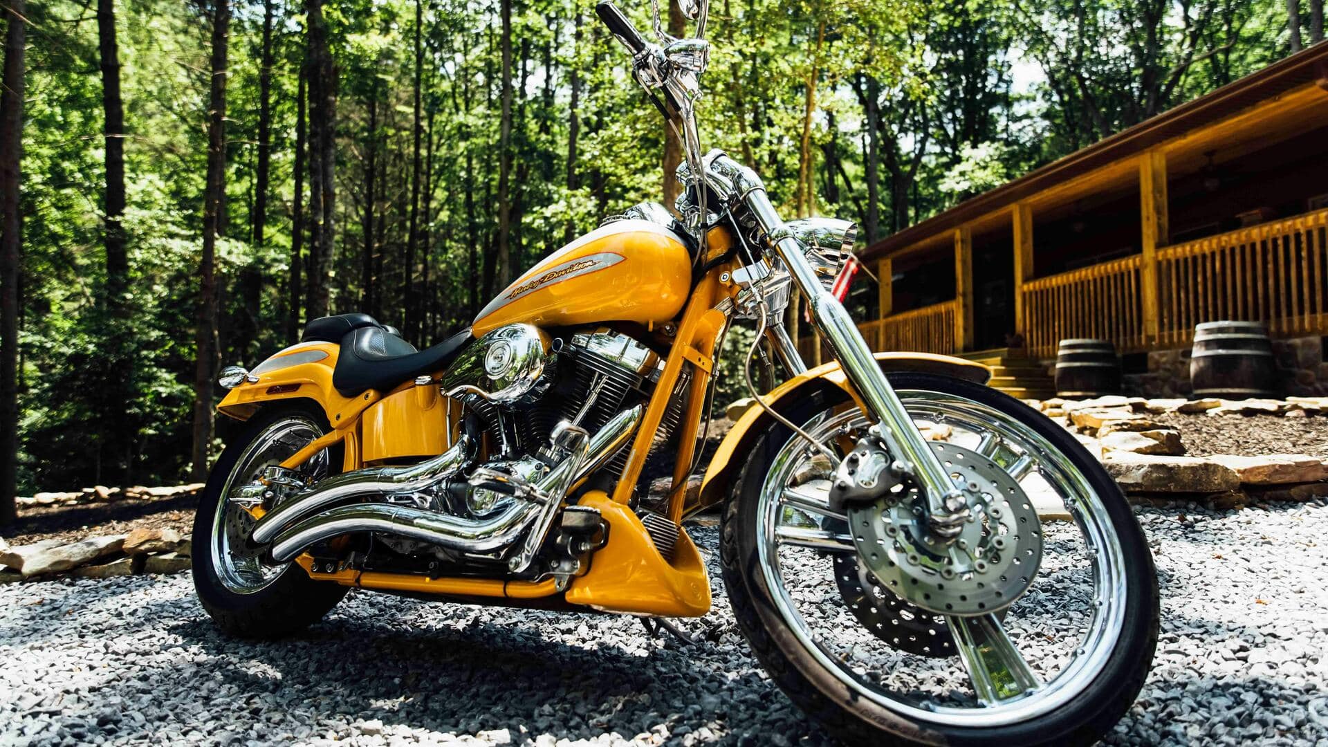 Merek Sepeda Motor Mewah dengan Sejarah Kolektor Unik