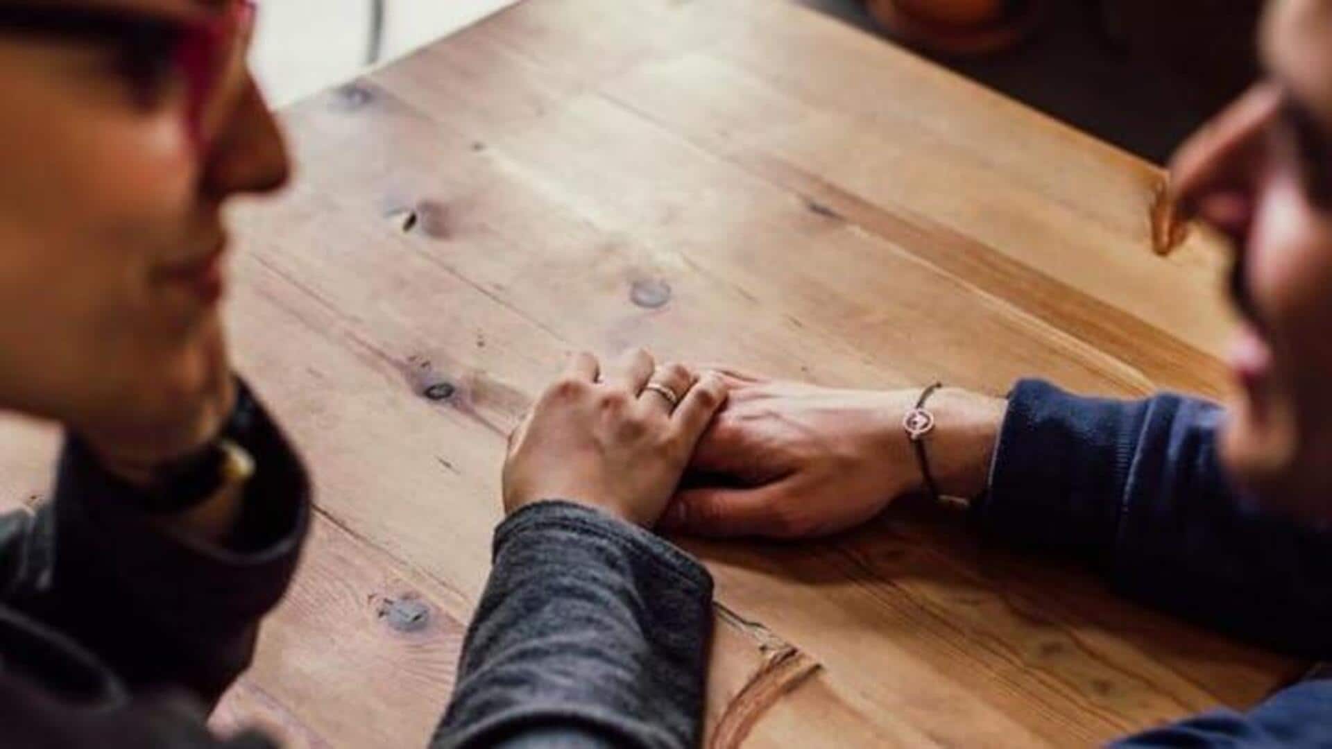 Tips agar lebih hadir secara emosional dalam suatu hubungan 