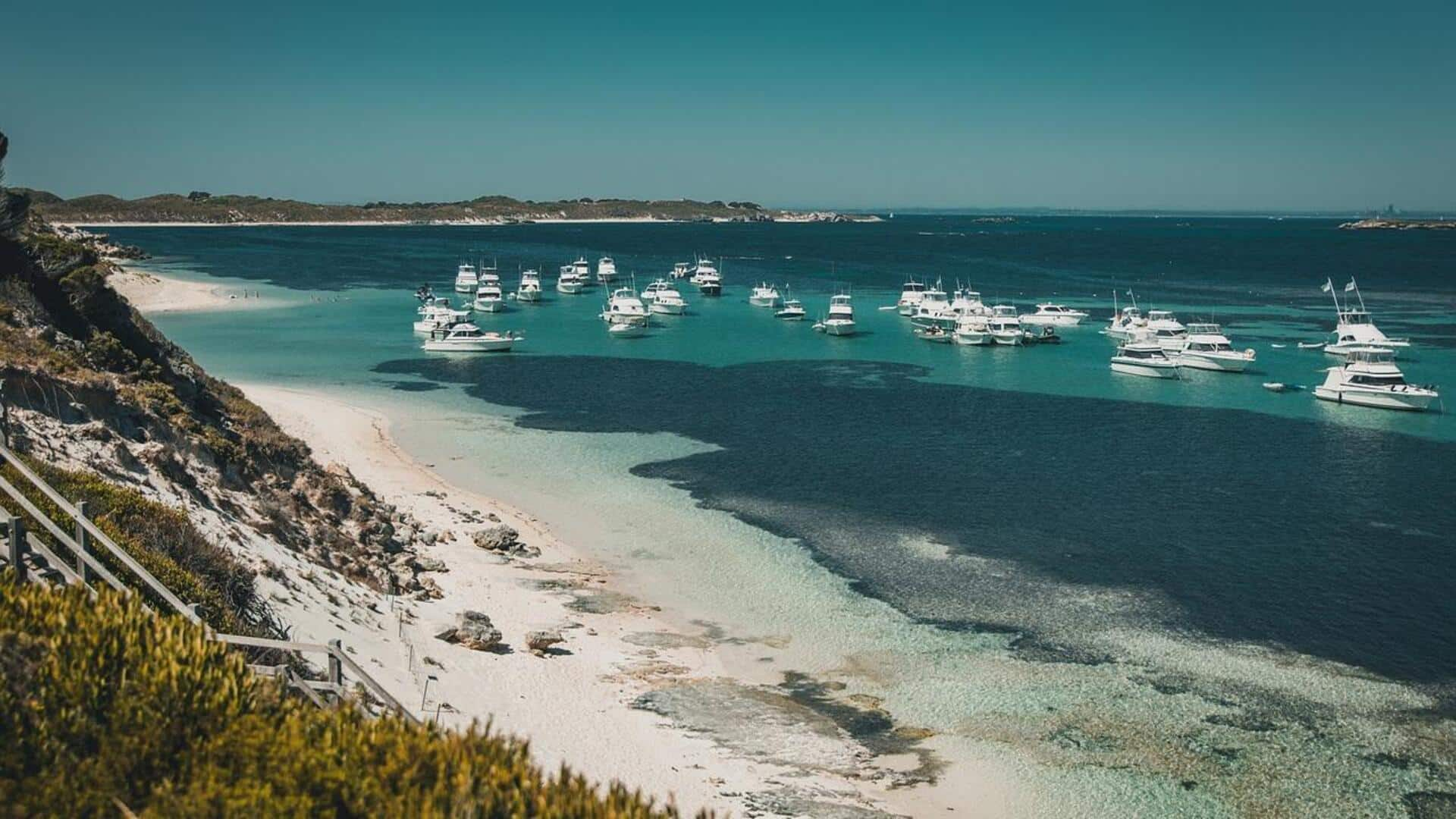 Pantai-pantai tenang di Byron Bay, Australia