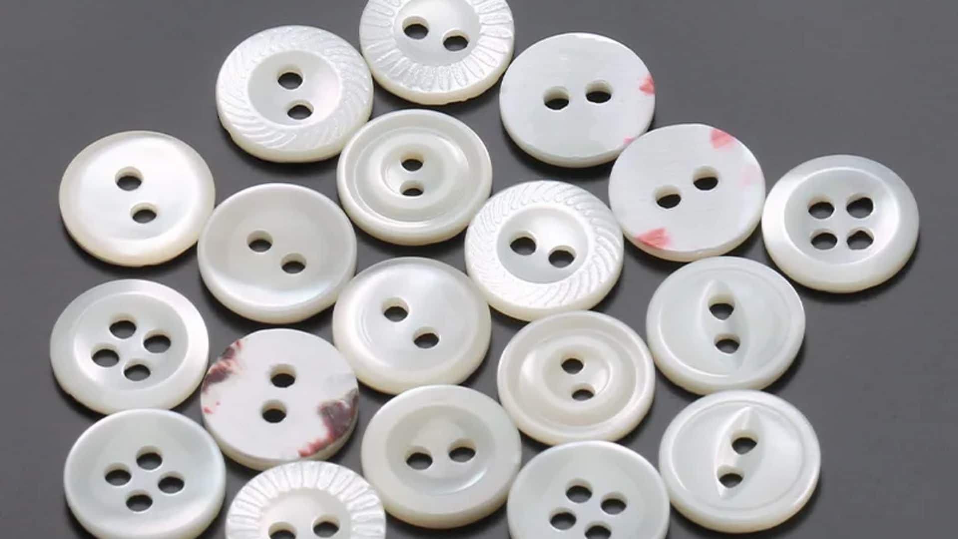 Aksesori kancing kerang dalam fesyen musim dingin India