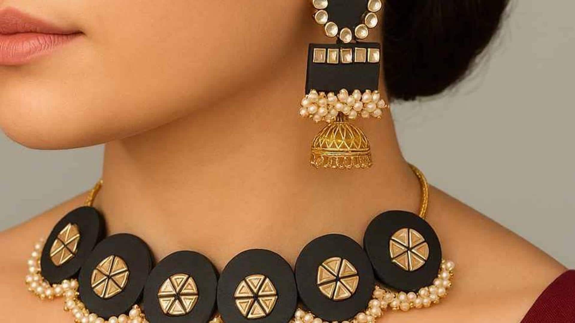 Tren perhiasan buatan tangan untuk musim gugur India