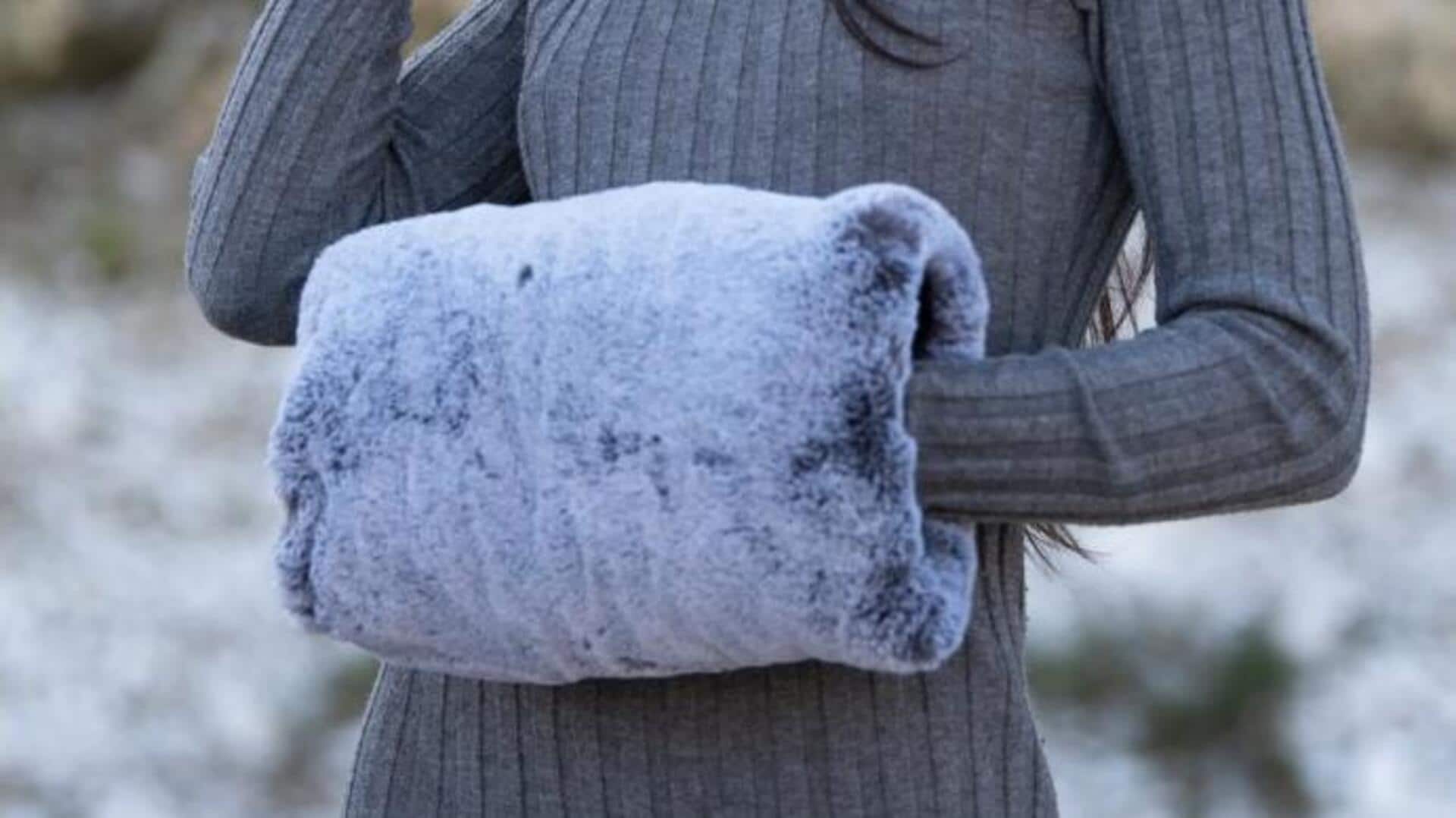 Lima pasangan elegan untuk muff tangan musim dingin di India