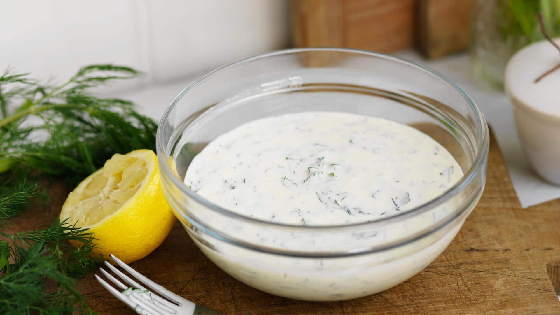 Eksplorasi Saus Yogurt untuk Meningkatkan Cita Rasa Camilan Anda