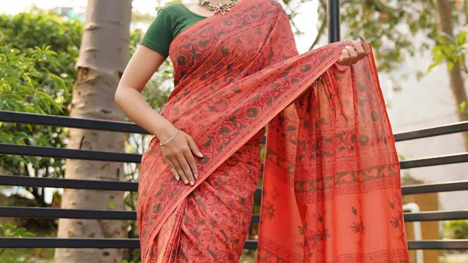 Teknik memakai sari untuk musim panas India