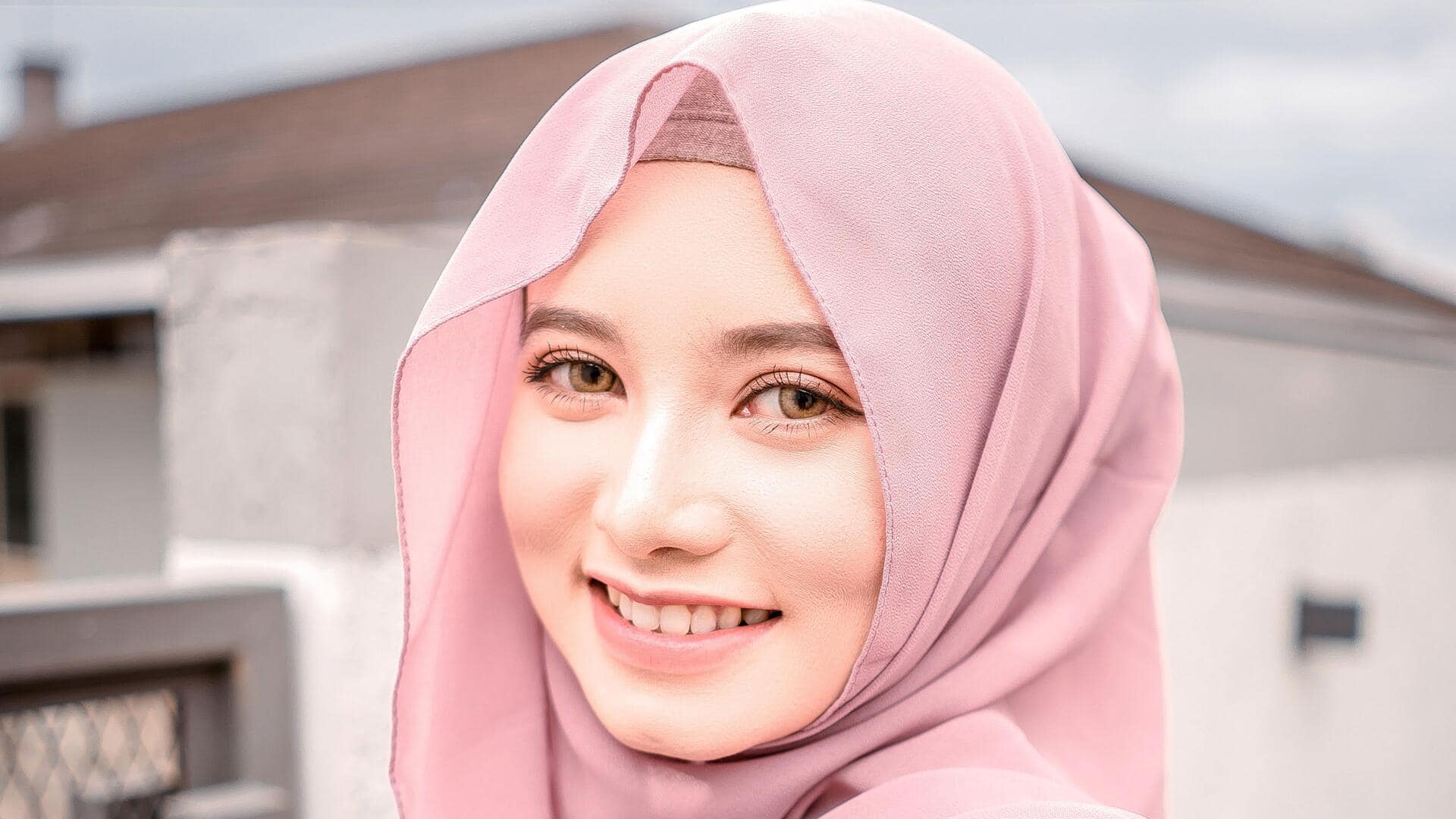 Hijab berkelanjutan: Mode ramah lingkungan sepanjang tahun