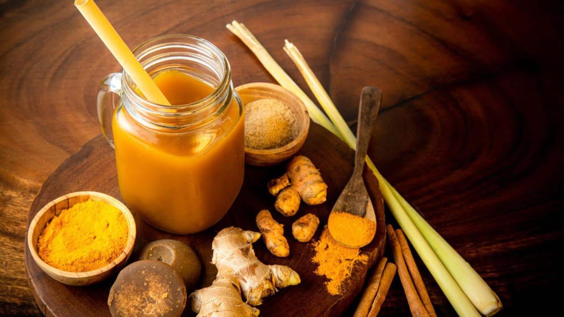 Varian Minuman Berbasis Kunyit untuk Mengisi Akhir Pekan Anda