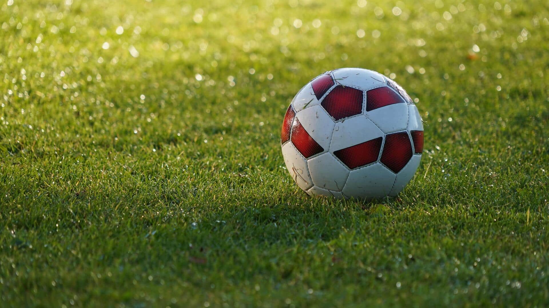 Seni di balik desain bola sepak ikonik