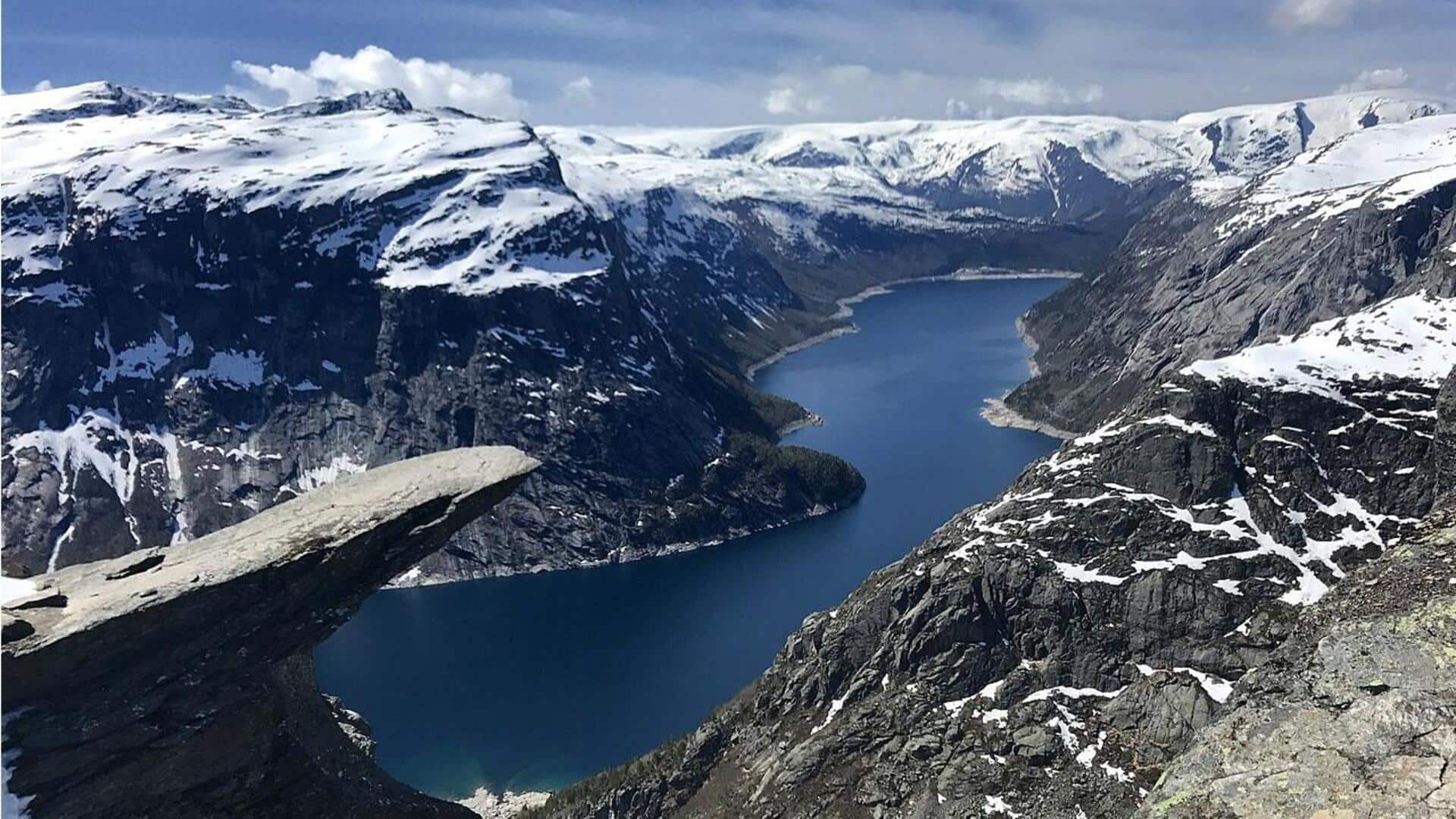Rute-Rute Pendakian Terbaik di Sekitar Fyord Norwegia