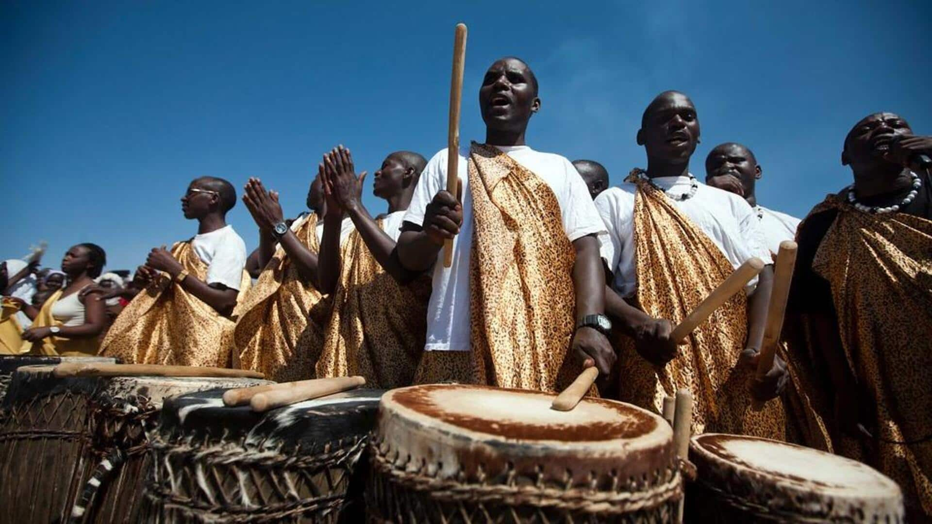 Pakaian tradisional Madagaskar