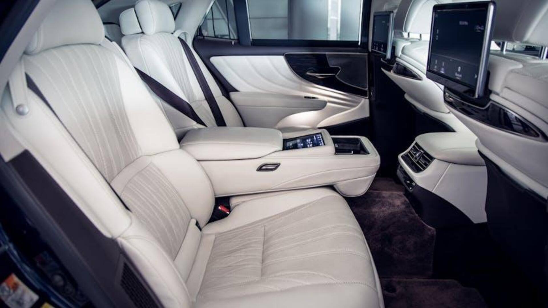 Fitur Abadi yang Membuat Mobil Mewah Layak Diinvestasikan