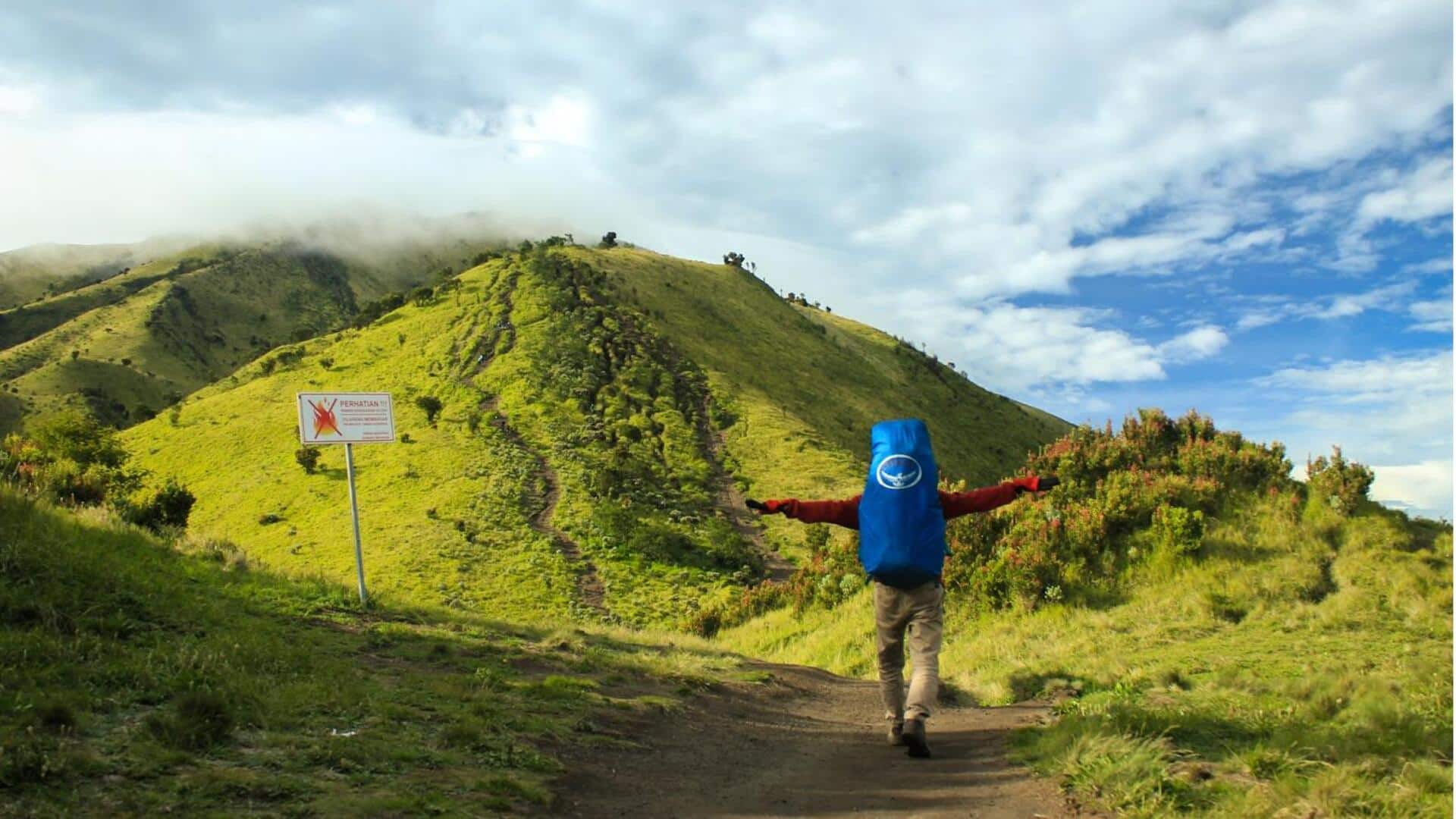 Menjelajahi Jalur Gunung yang Indah di Indonesia Menjelajahi Jalur Gunung yang Indah di Indonesia