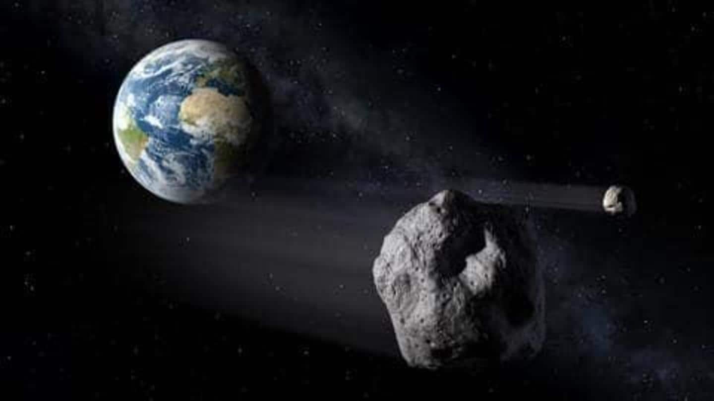 Asteroid selebar 33 meter terbang melewati Bumi hari ini