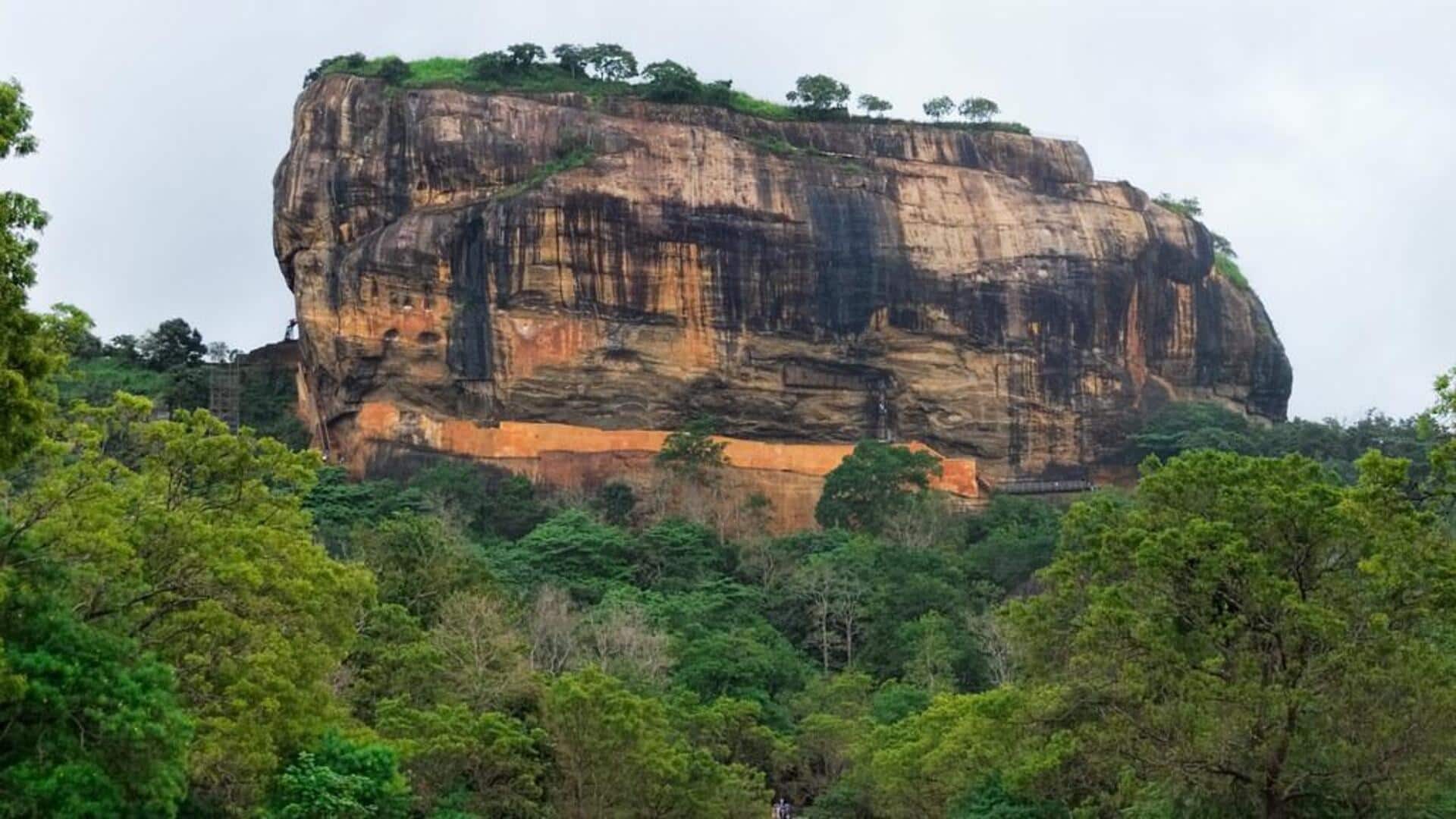 Menjelajahi misteri kuno Sigiriya di luar benteng batu Menjelajahi misteri kuno Sigiriya di luar benteng batu