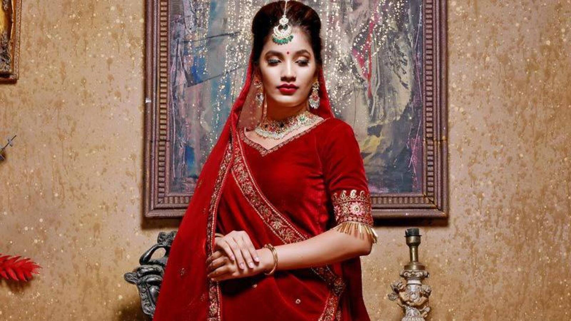 Keanggunan tenang: Tren pernikahan India dengan beludru