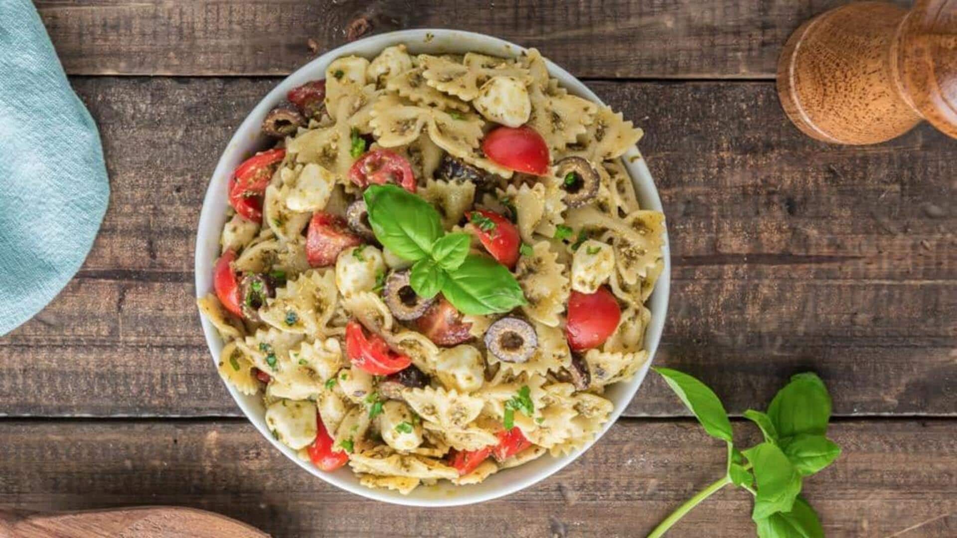Menikmati Pasta Pesto Tomat Kering dengan Sayuran Hijau