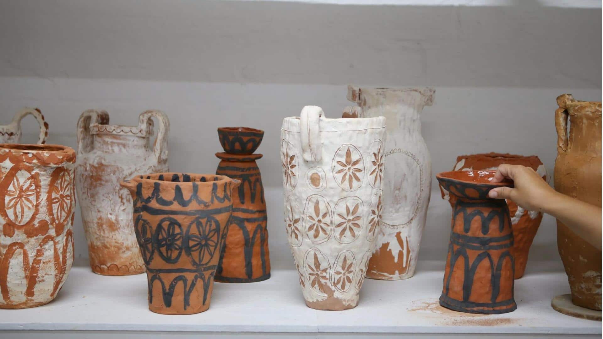 Eksplorasi Tekstur dalam Seni Keramik Kontemporer