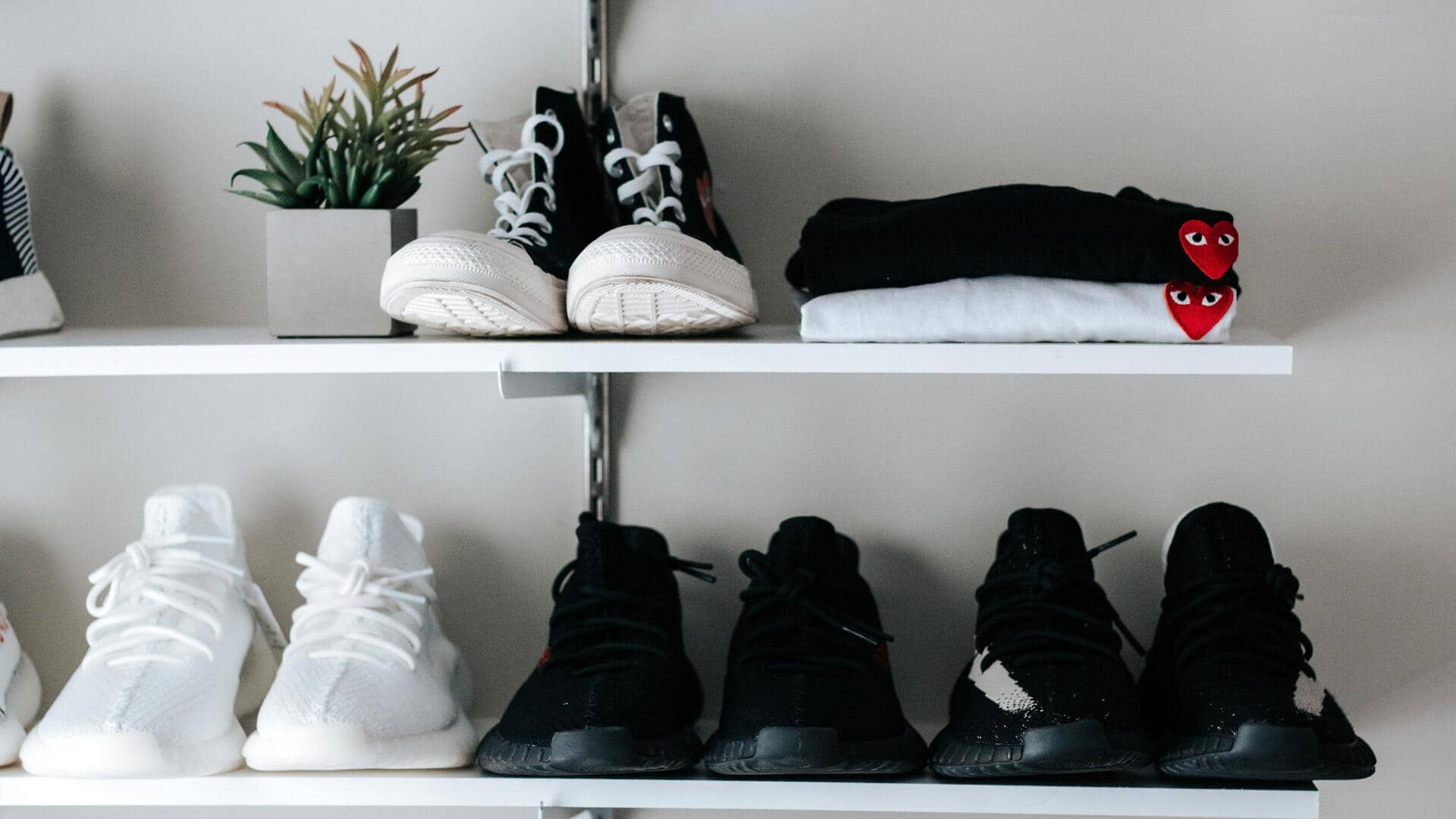 Rak sepatu multifungsi: Fungsionalitas bertemu elegansi di rumah