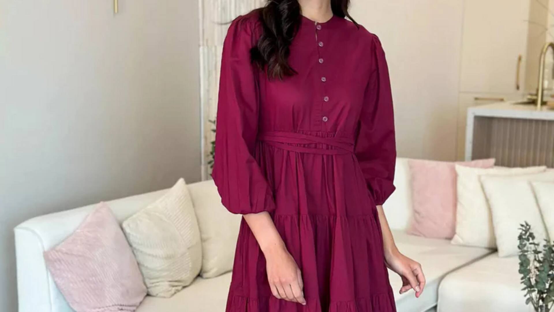 Lima cara elegan untuk memadukan gaun katun monokrom