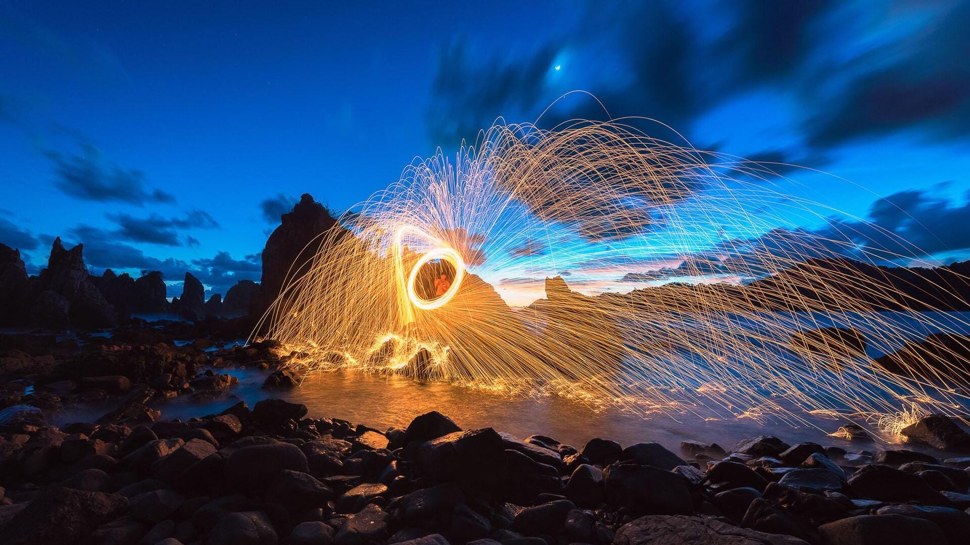 Teknik Fotografi Light Painting yang Inovatif