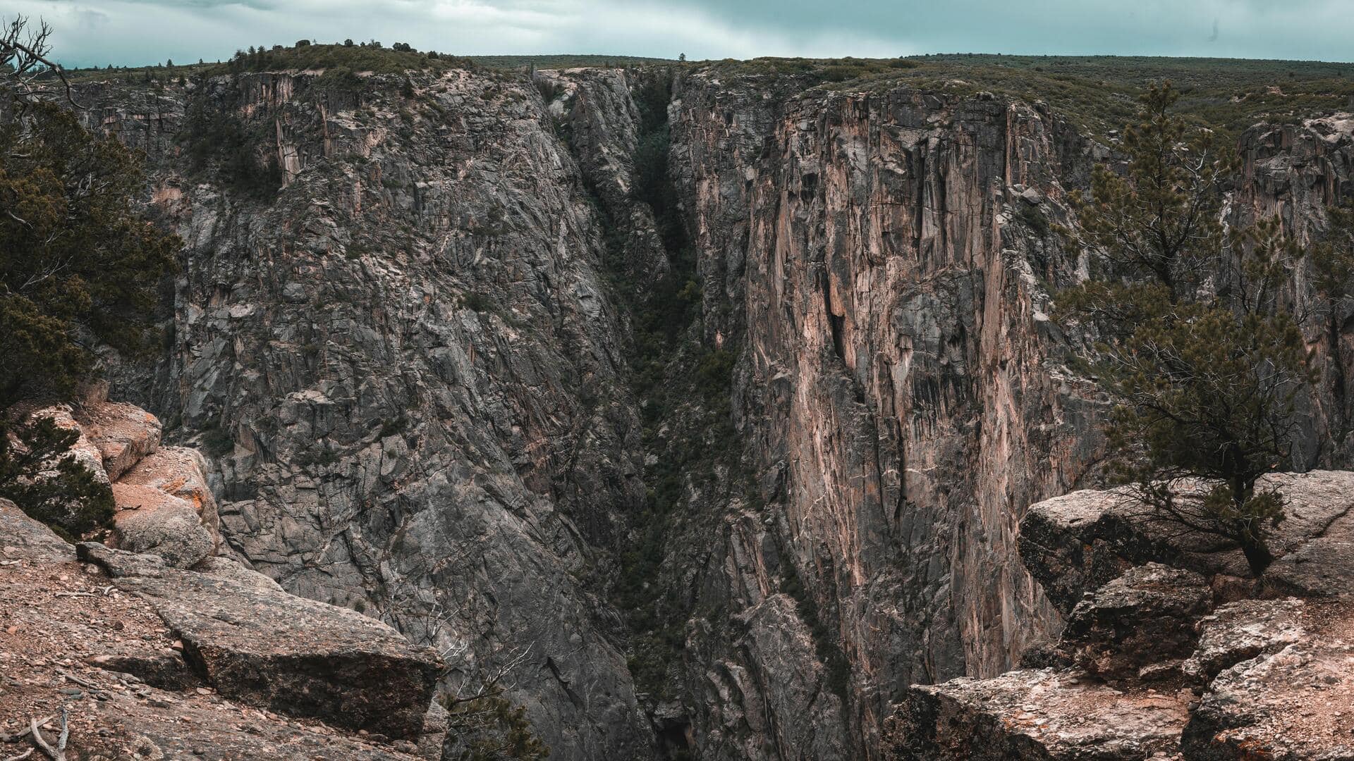 Menjelajahi Keajaiban Black Canyon di Gunnison National Park, Colorado, AS