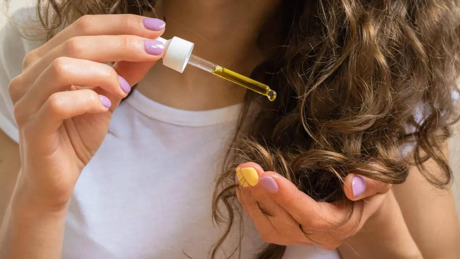 Lima Penggunaan Unik dari Minyak Jarak untuk Kesehatan Rambut Lima Penggunaan Unik dari Minyak Jarak untuk Kesehatan Rambut