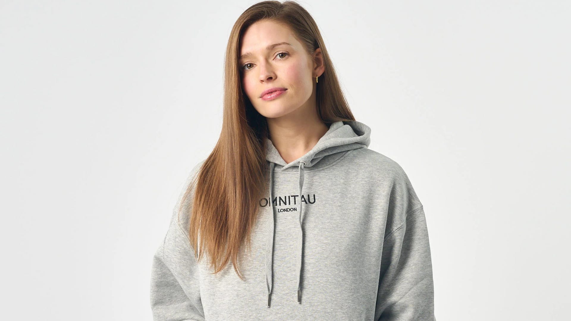 Lima cara keren memadukan hoodie kerah musim dingin di India