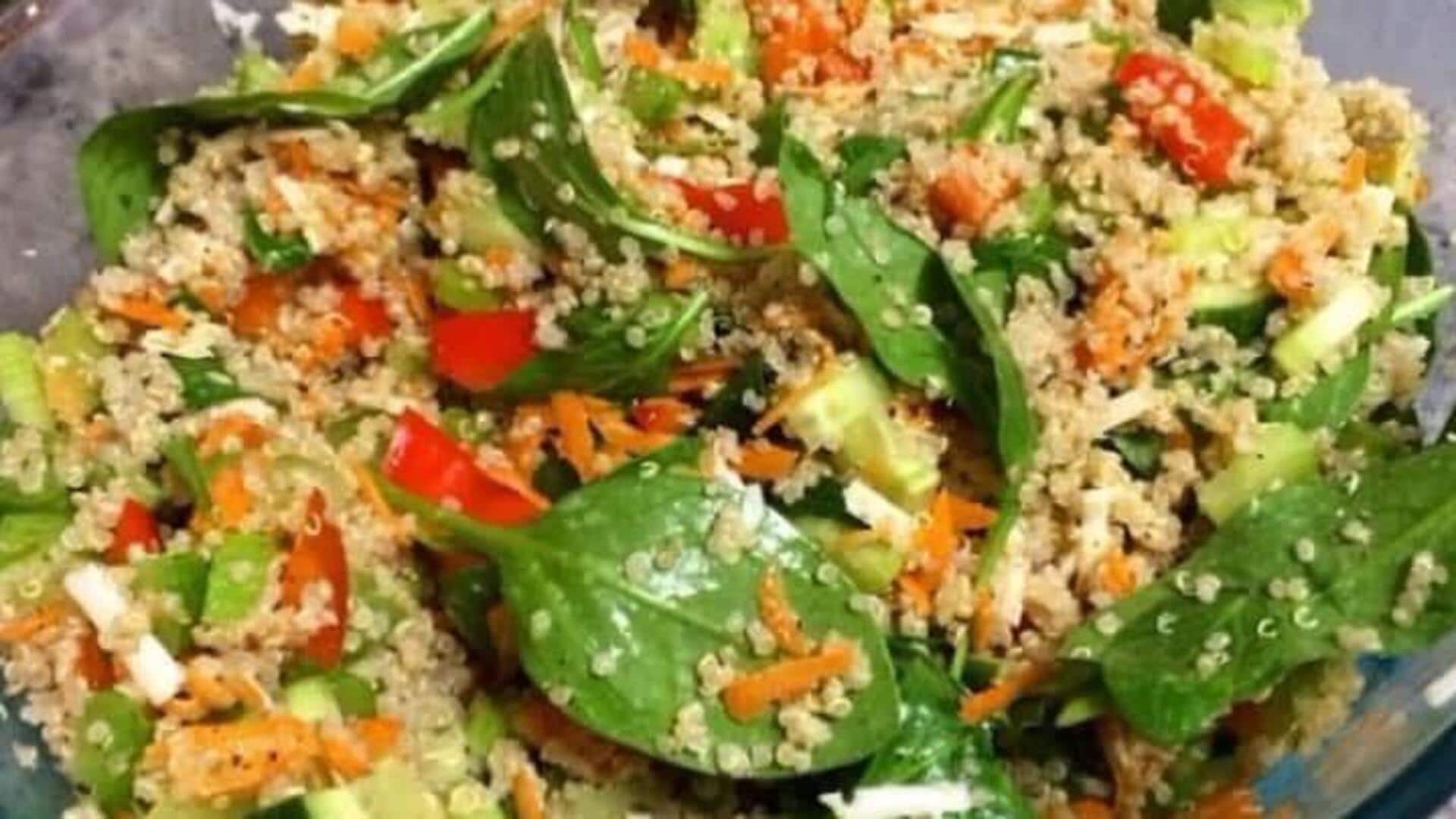 Sudahkah Anda Mencoba Salad Quinoa Vegan Yang Lezat Ini