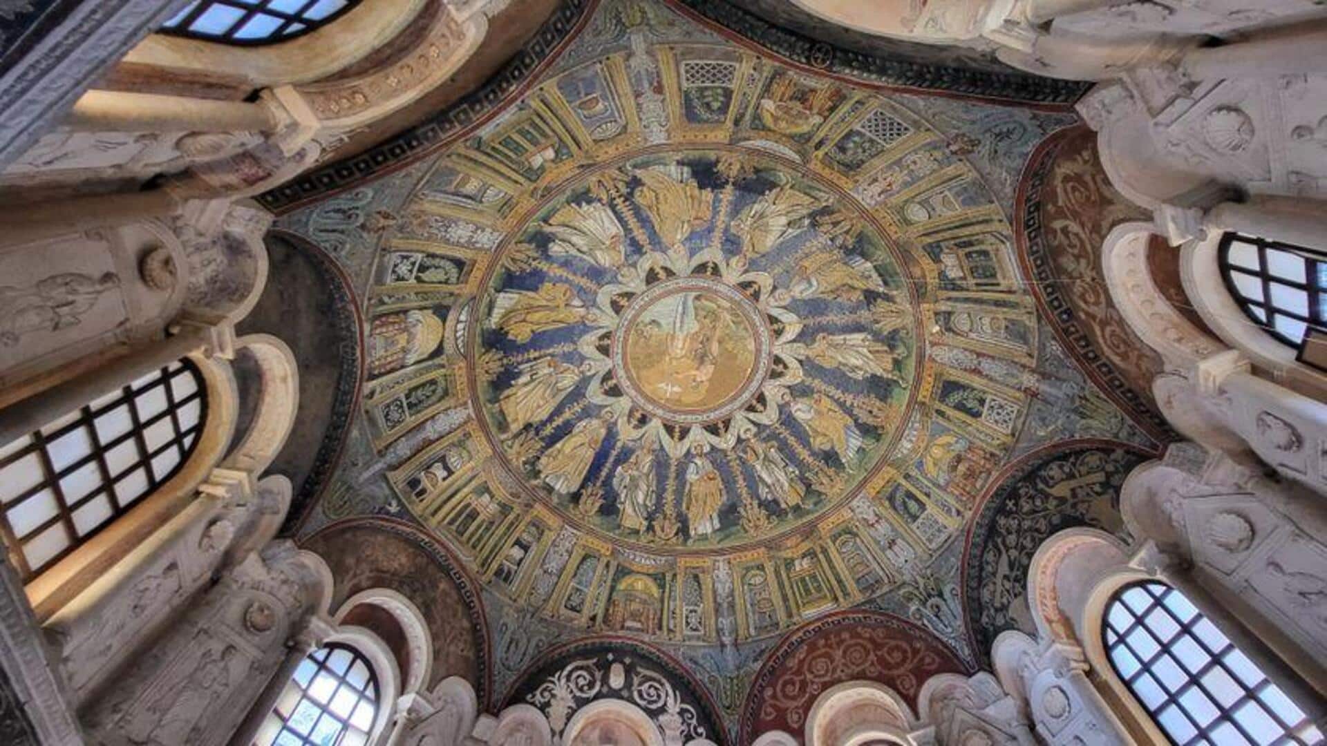 Menjelajahi Mosaik Kuno di Ravenna, Italia