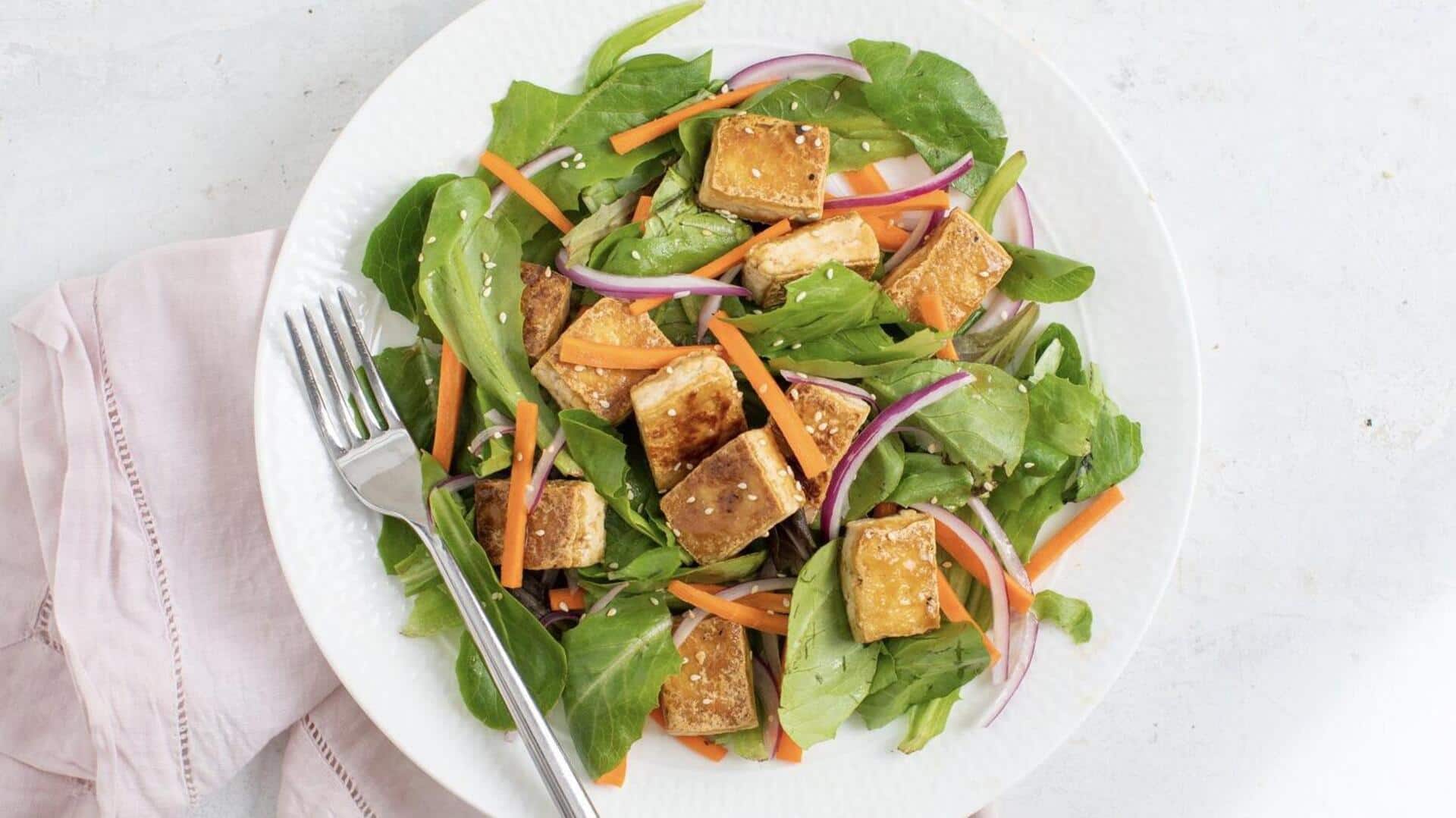 Sederet Bahan yang Wajib Ada dalam Salad Asia