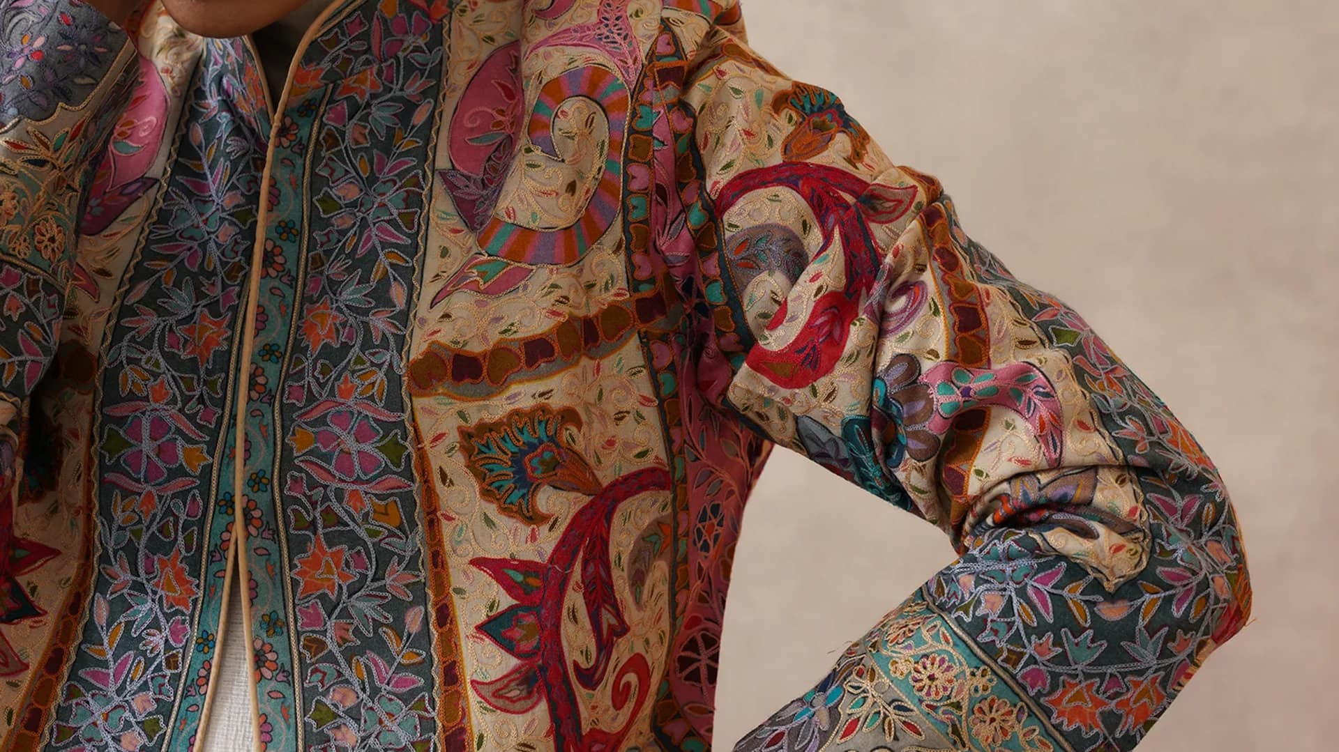 Jaket Kalamkari: Elegansi abadi untuk gaya musiman