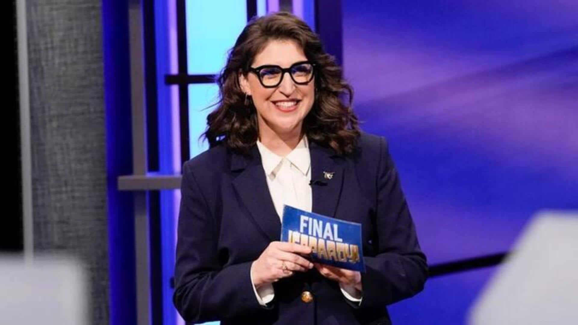 Mengapa Mayim Bialik Tidak Muncul Kembali Sebagai Pembawa Acara 'Jeopardy!'? 