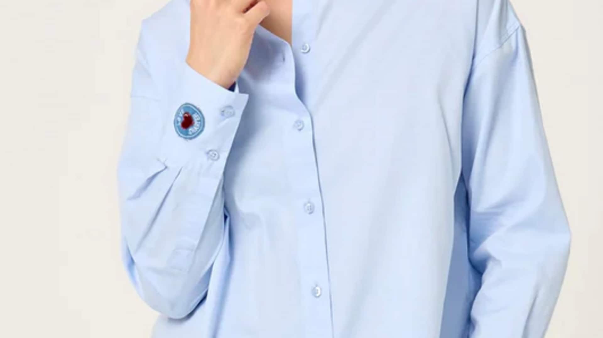 Gaya kemeja lima kancing untuk koleksi musim semi