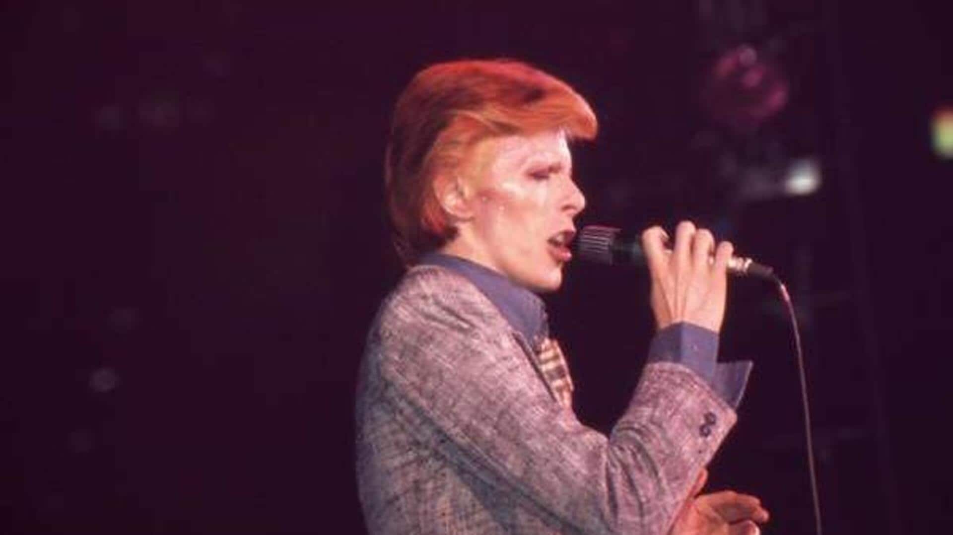 Kisah unik dari penampilan panggung David Bowie