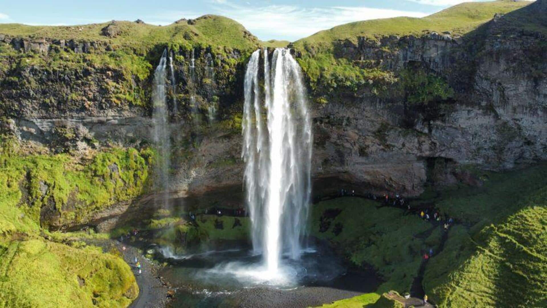 Tempat Damai di Islandia untuk Relaksasi
