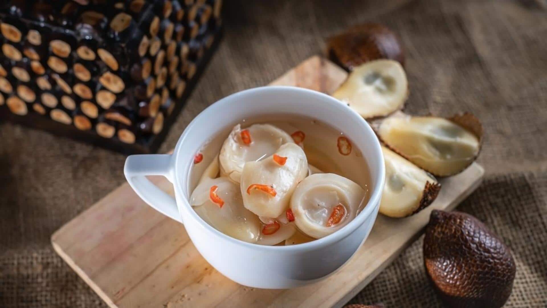 Mencicipi Beragam Hidangan Berbasis Salak yang Eksotis dari Indonesia