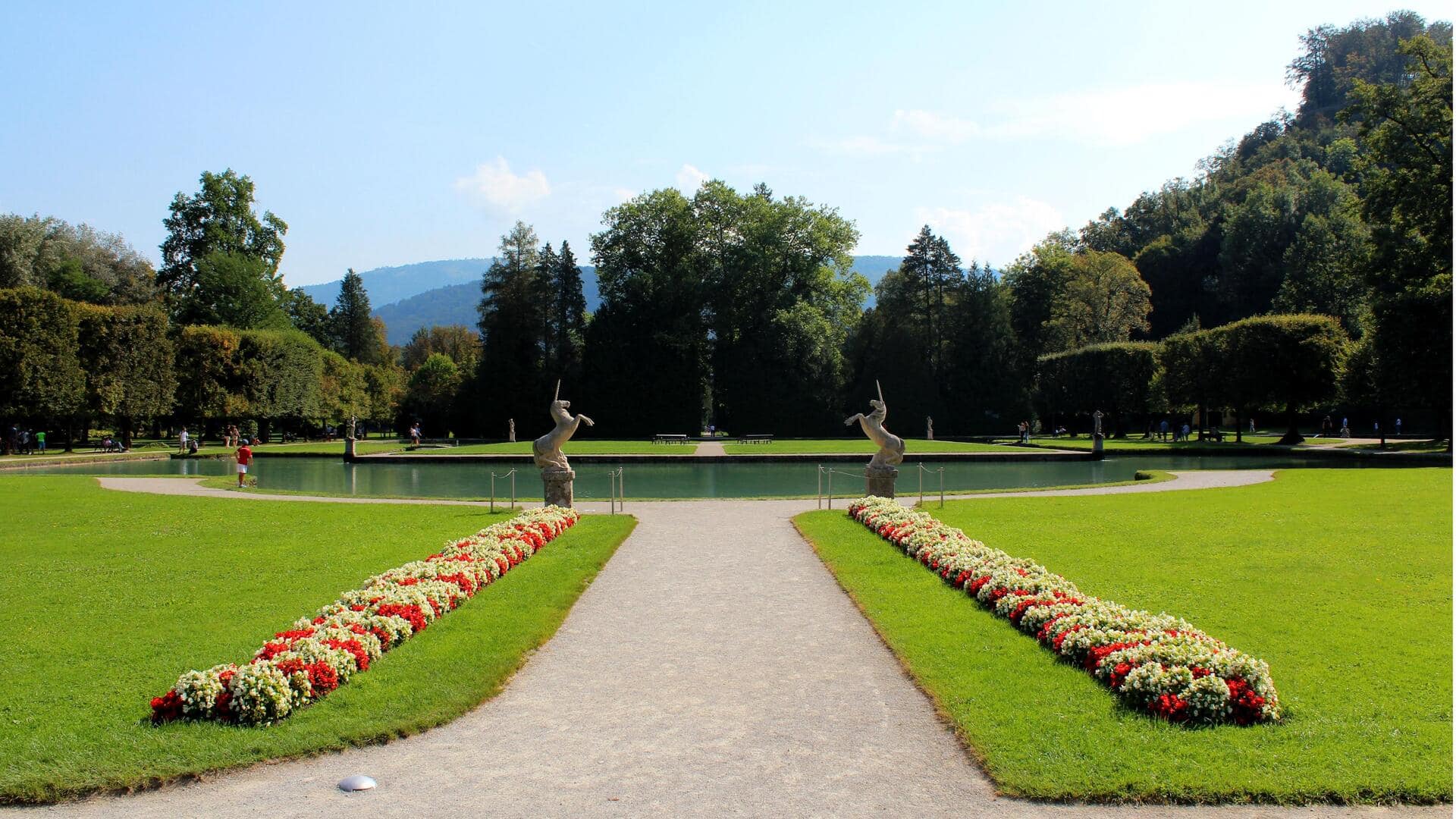 Taman Rahasia Salzburg: Keindahan Tersembunyi di Austria
