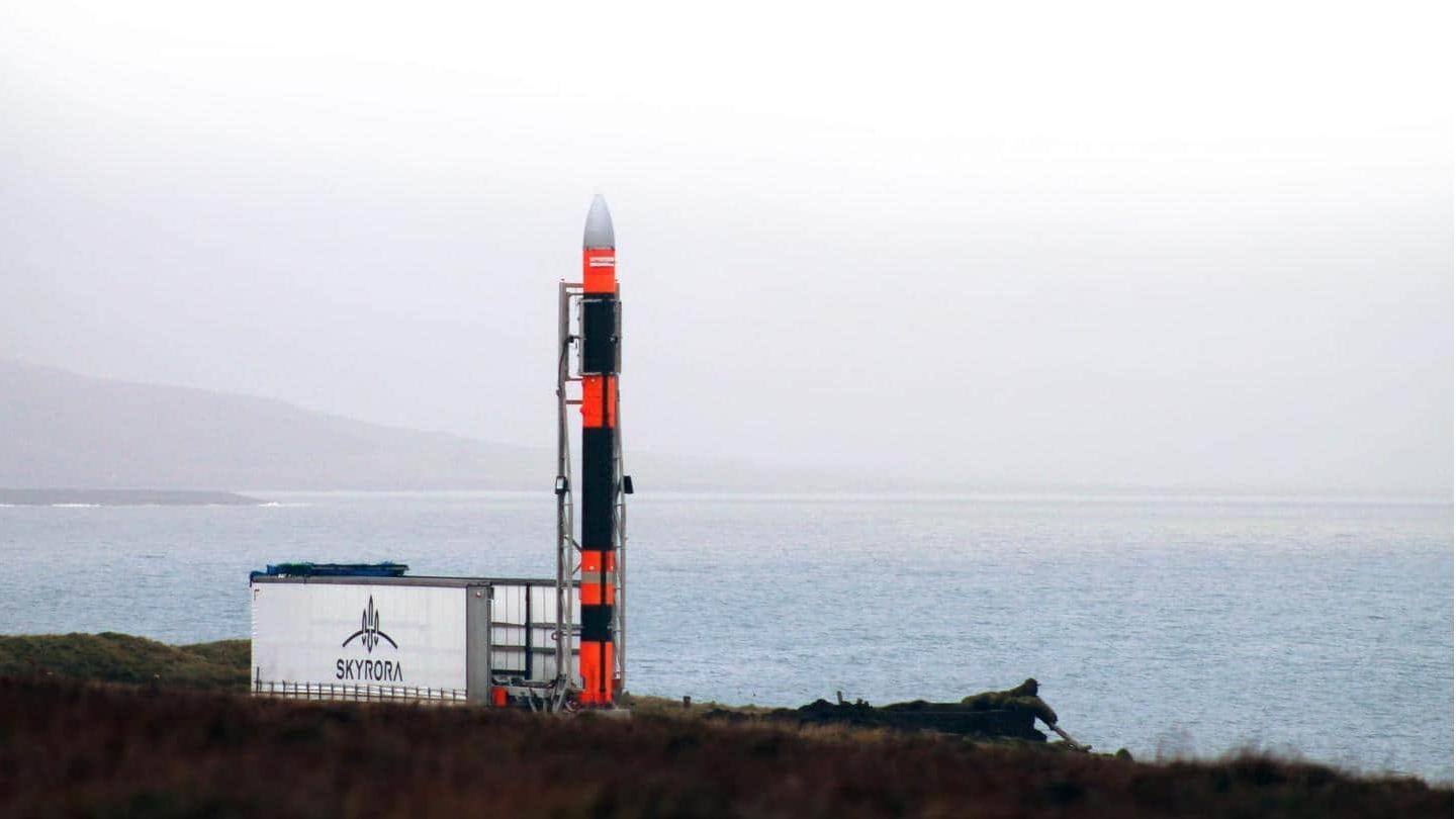 Upaya peluncuran luar angkasa pertama perusahaan Inggris ini berakhir di perairan Islandia