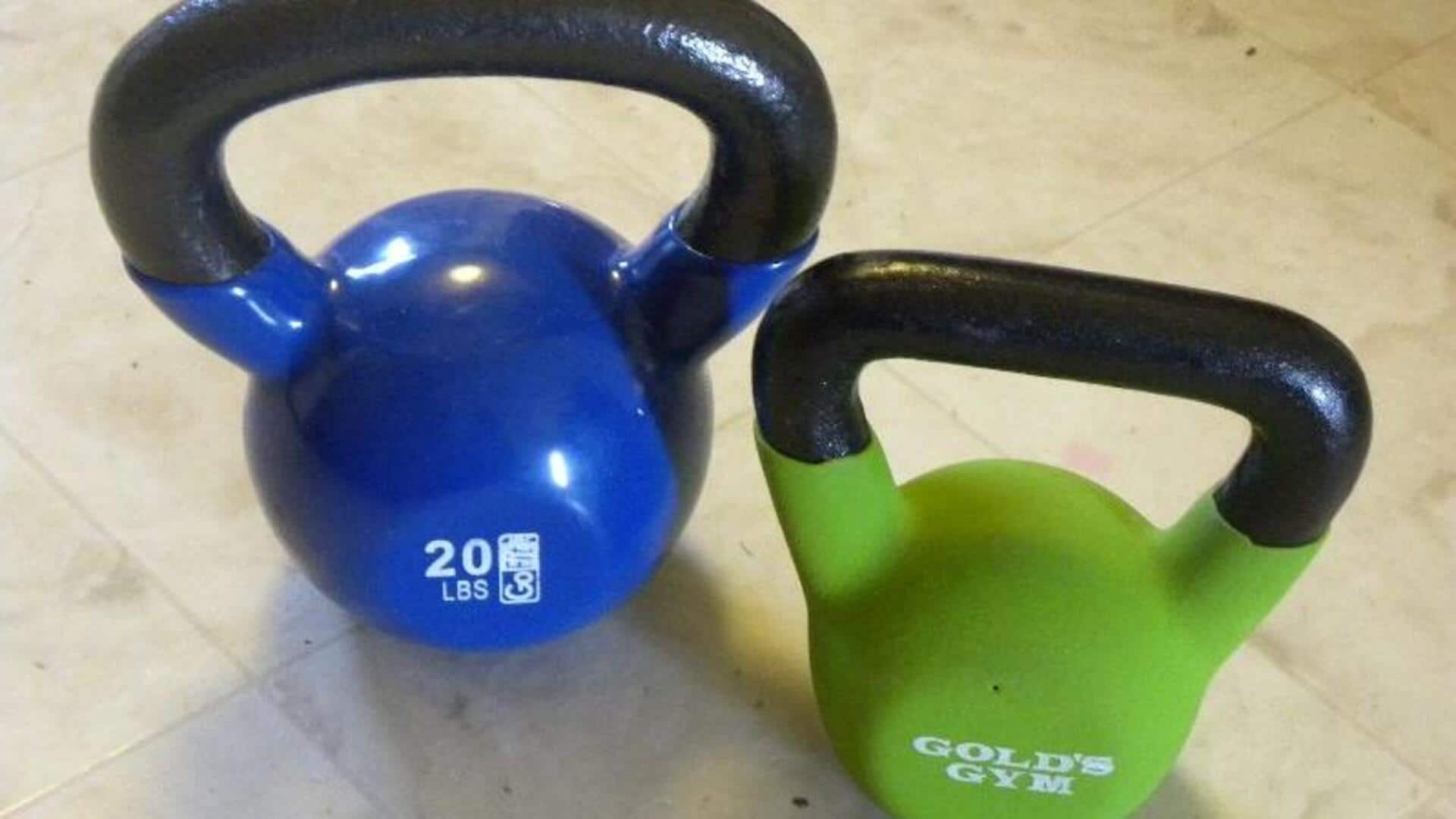 Memperkuat punggung dengan Kettlebell Rows