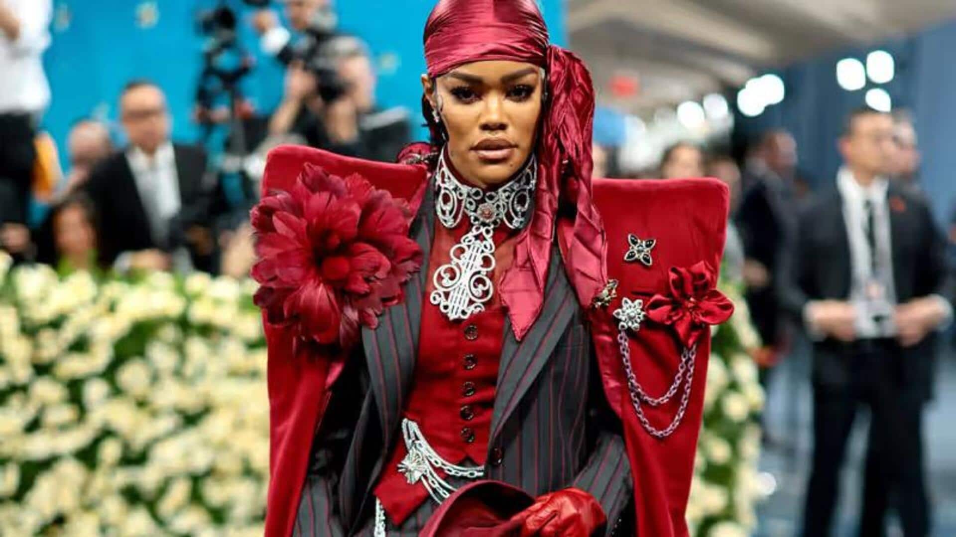 Masuknya selebriti Hollywood yang ikonik