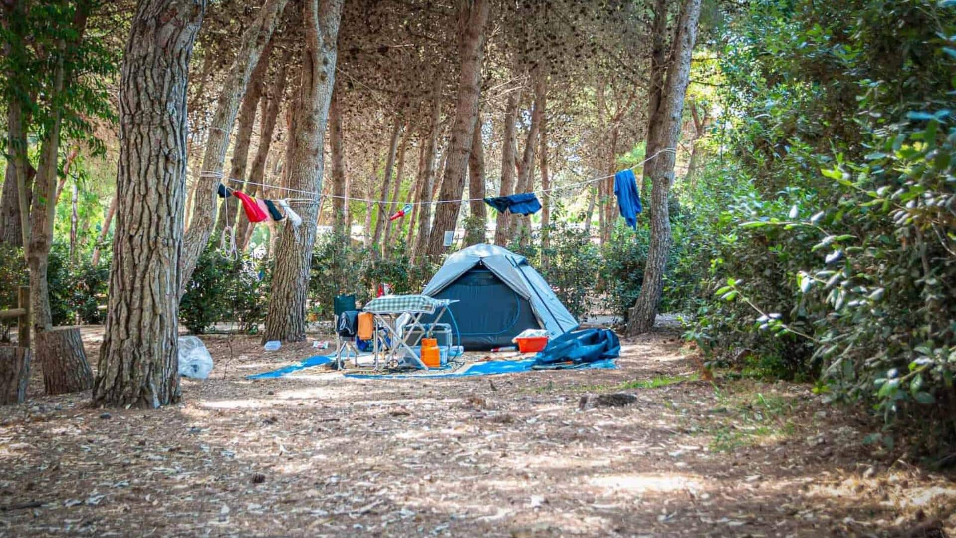 Sederet Item Yang Wajib Dibawa Untuk Berkemah Di Pantai Sardinia