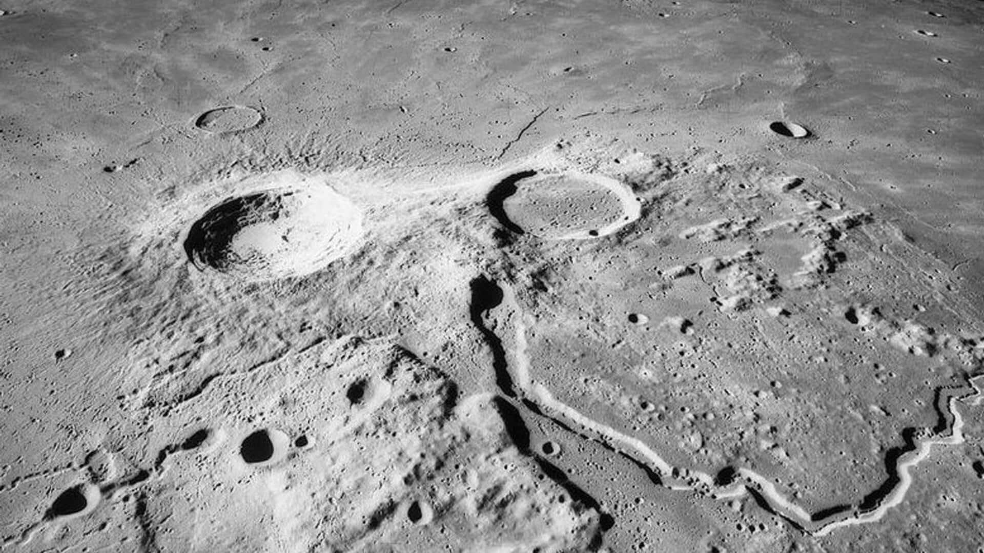 Fitur Tersembunyi Bulan Terungkap oleh Pengorbit Lunar