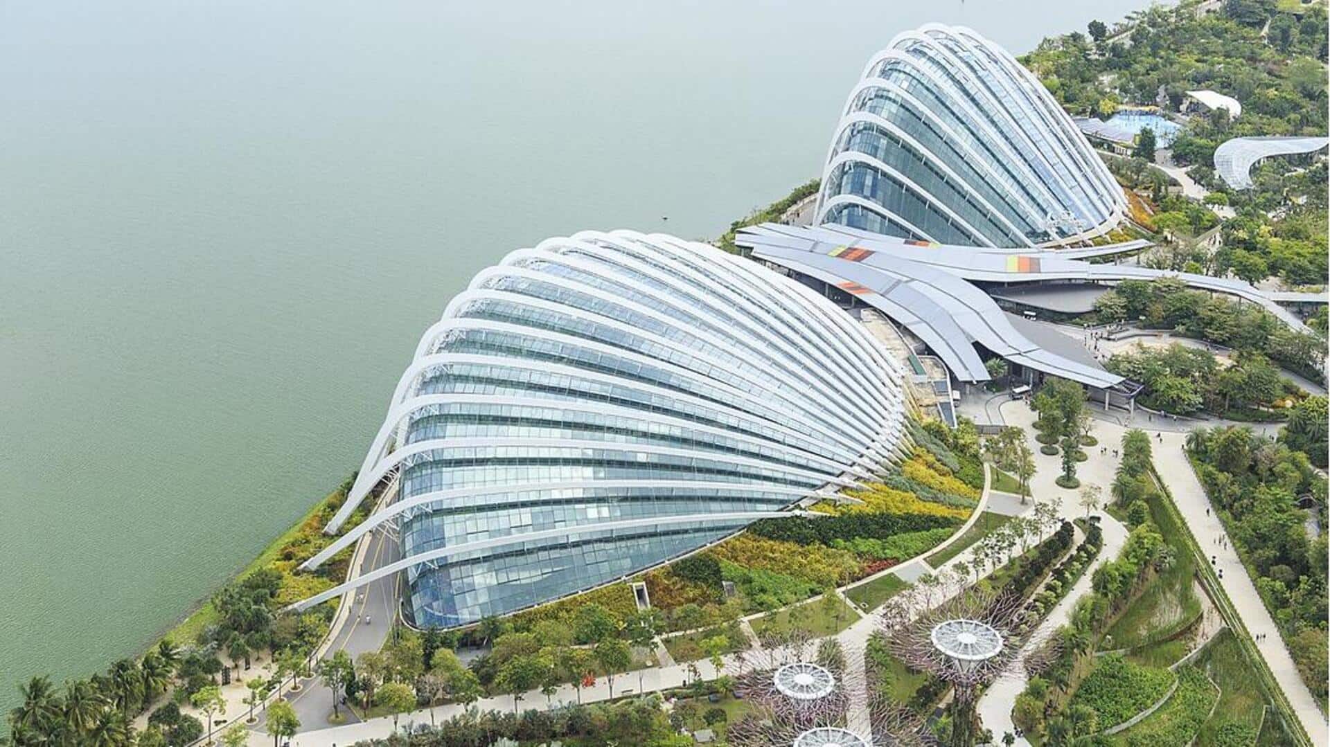 Mengunjungi Taman-Taman Futuristik di Singapura