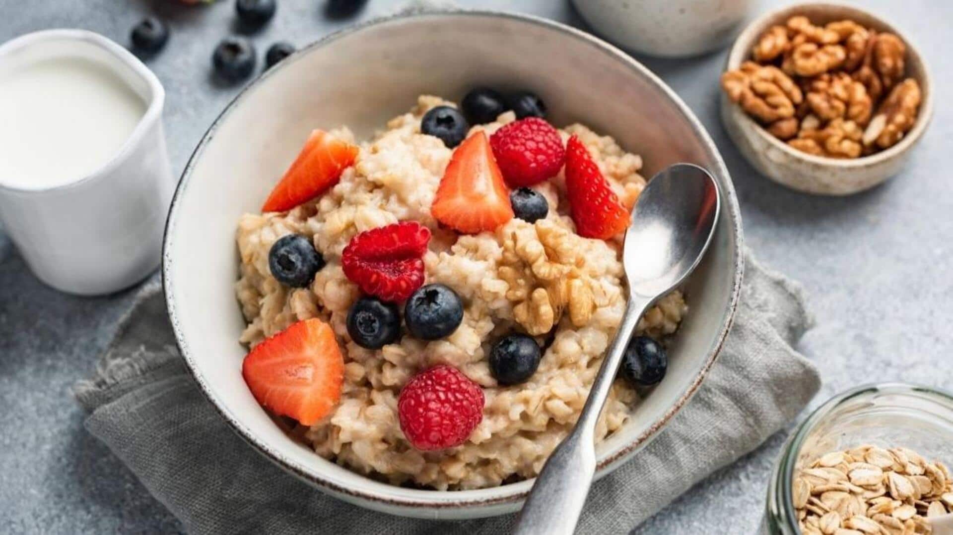 Lima Topping Lezat untuk Oatmeal Anda