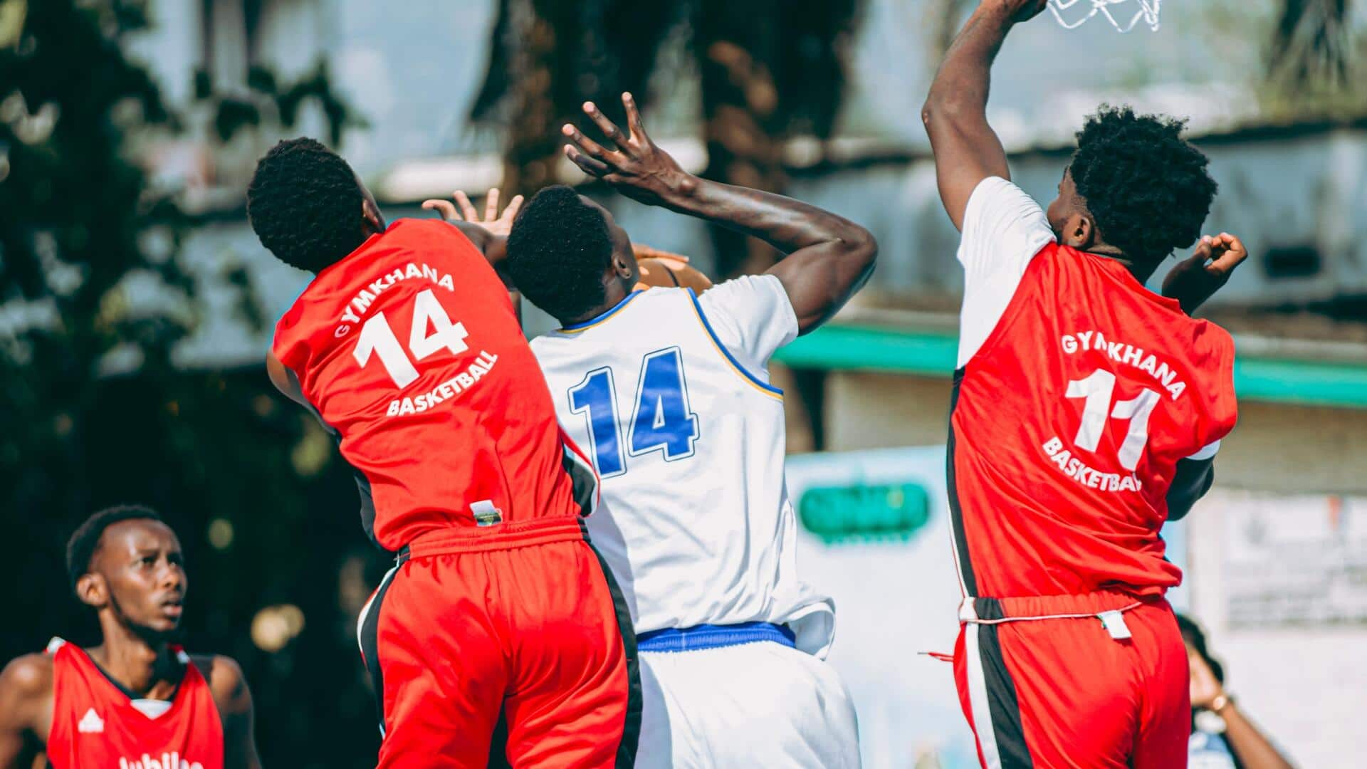 Faktor penentu: Pentingnya menit akhir dalam permainan bola basket