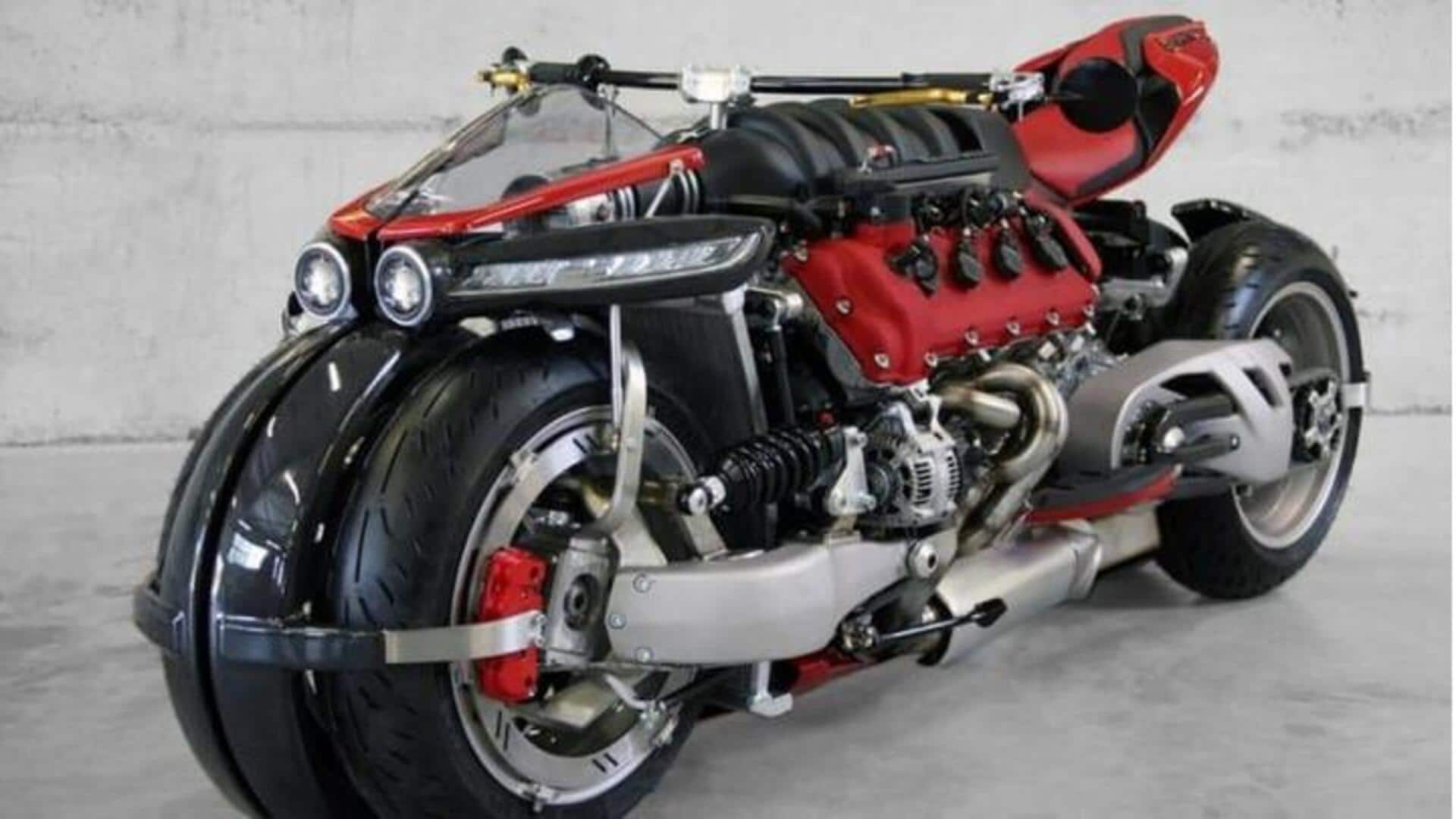 Lazareth memamerkan sepeda motor terbang Moto Volante di Geneva Motor Show